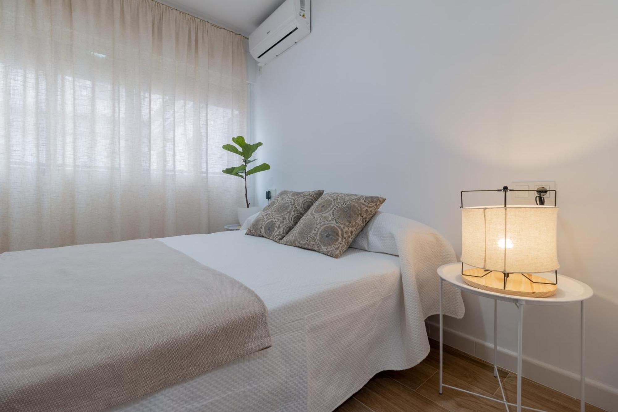 Apartamento Conde Y Luque Córdoba Exterior foto